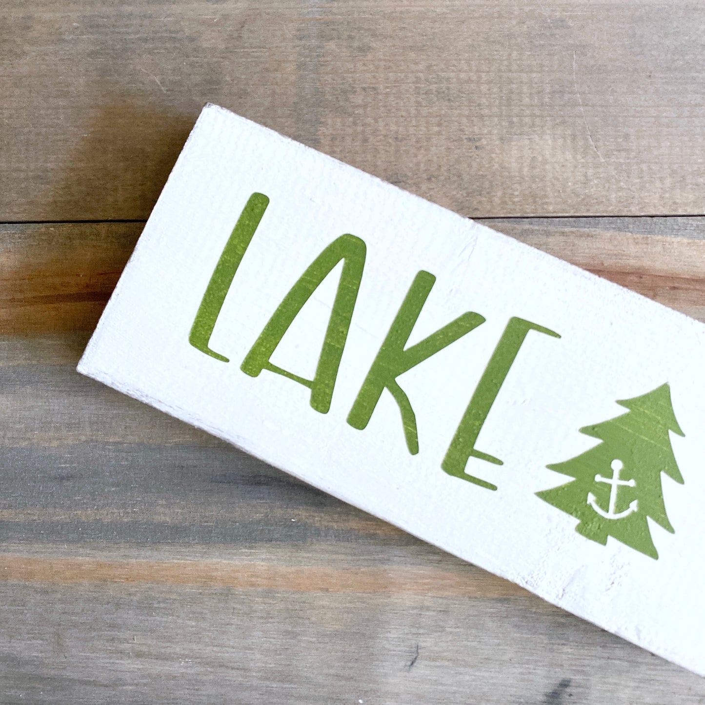 Lake Christmas Tree Sign