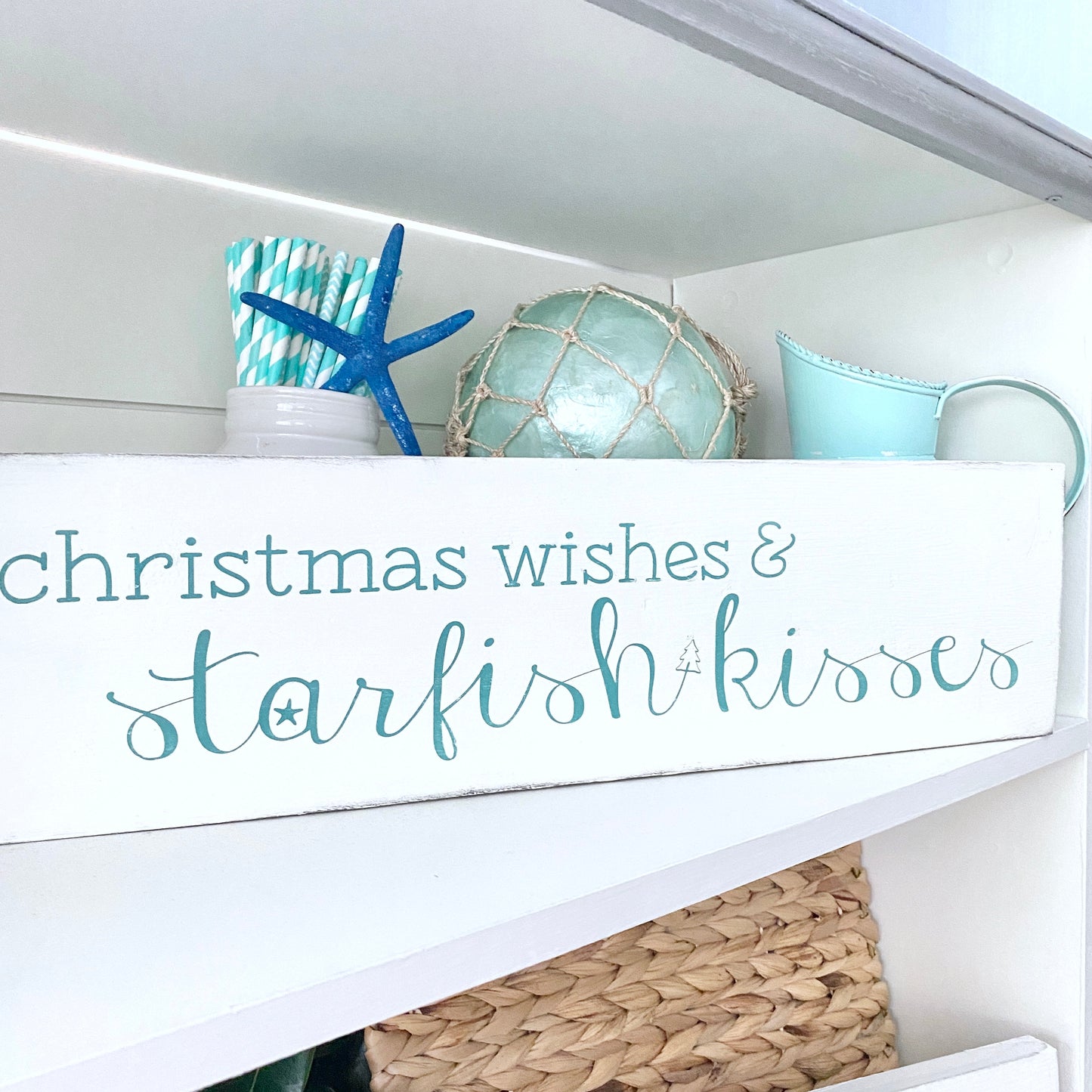 Christmas Wishes and Starfish Kisses Sign