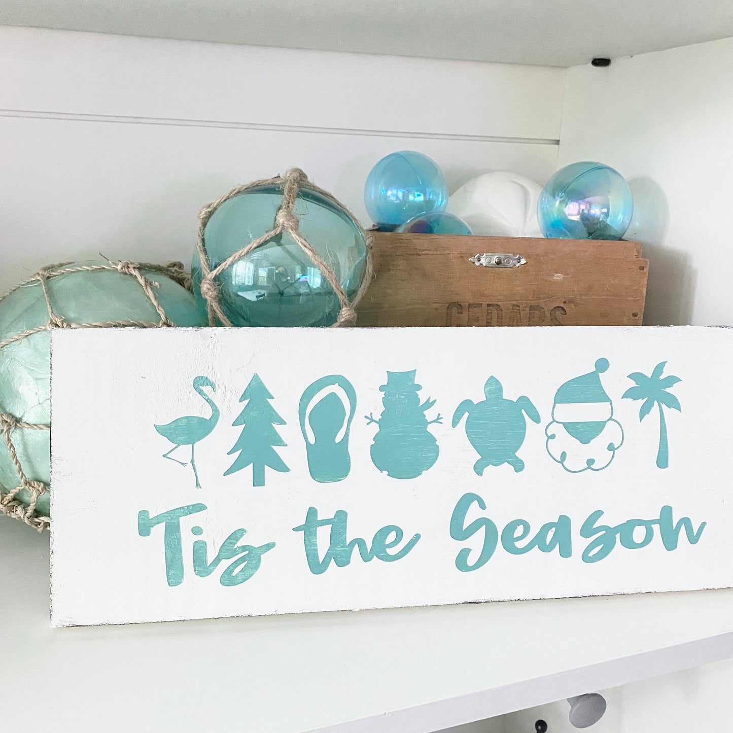 tis the season wood sign