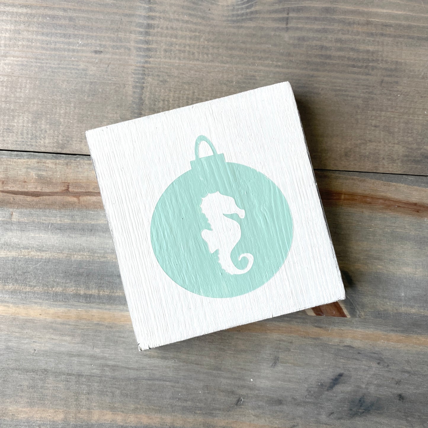 Seahorse Ornament Sign