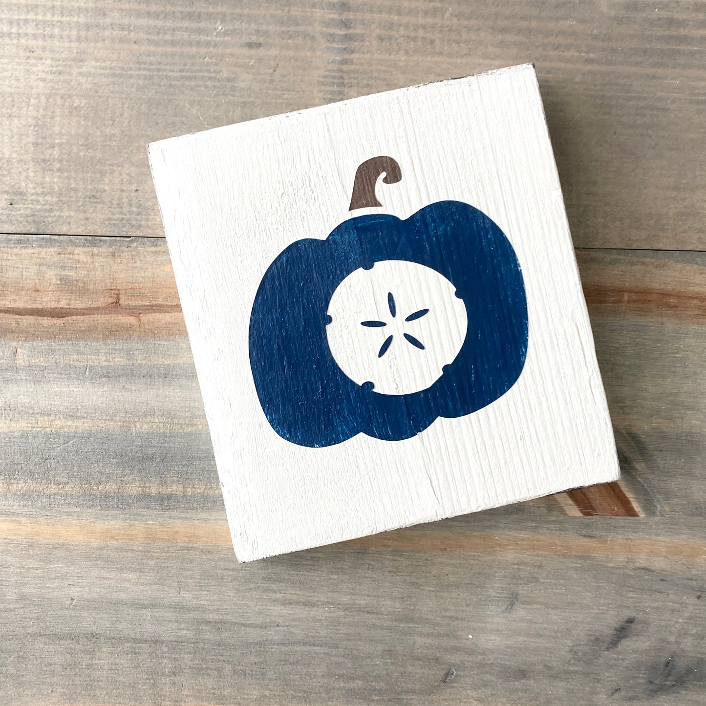 Sand Dollar Pumpkin Sign, 6 x 6in