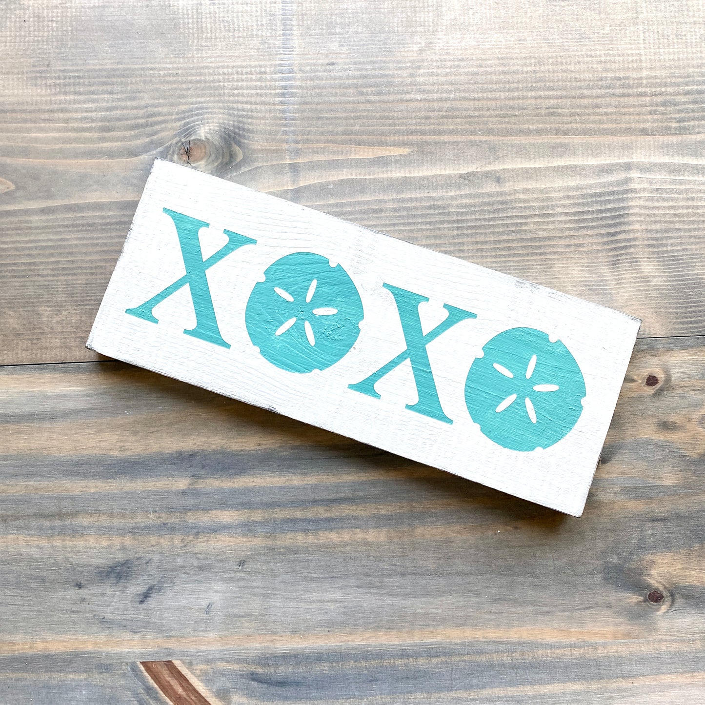 Sand Dollar XOXO Sign