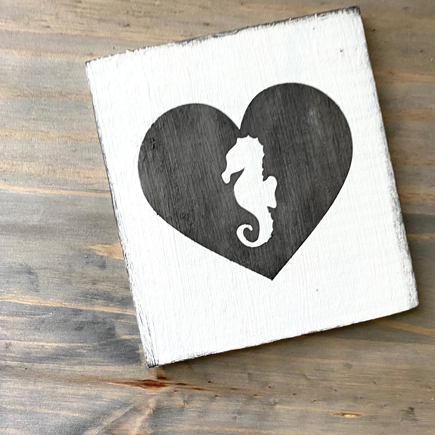 Seahorse Heart Sign