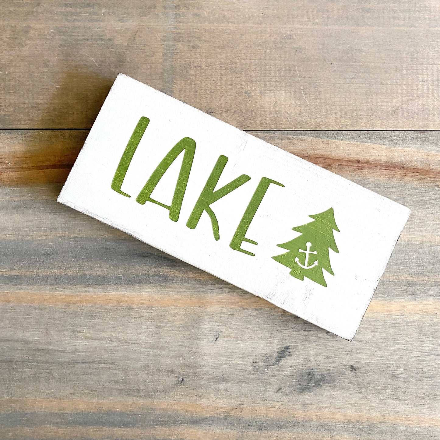 Lake Christmas Tree Sign